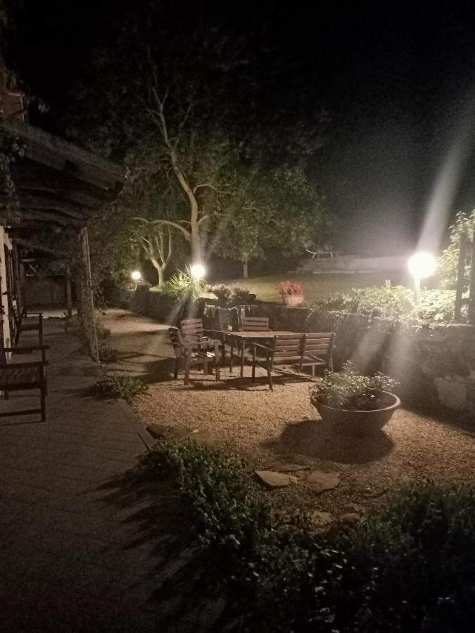 Agriturismo La Locandiera Montemerano Luaran gambar